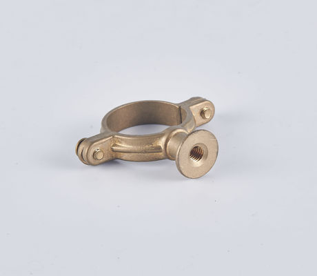 Easy To Install Water Throwing Brass Pipe Clamp For Plumbing