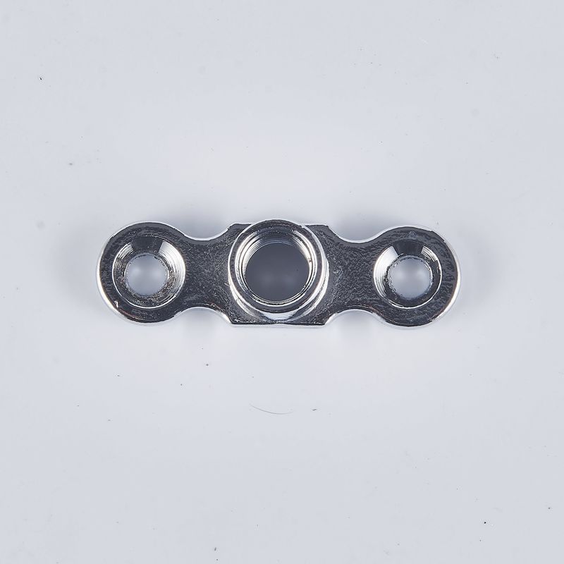 Solid Brass Pipe Mount Bracket Water Throwing Surface Treatment Securely Holds Pipes